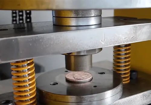 Difference Between Hydroforming and Hydraulic Presses - A Comprehensive Comparison 3 Hydraulic Presses