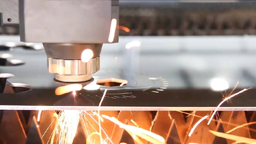 What Makes Fiber Lasers More Popular Compared to CO2 Lasers? 3 1699522072566724