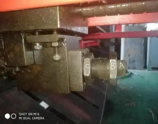 How to Replace Blades on Hydraulic Guillotine Shears: A Comprehensive Guide 7 8