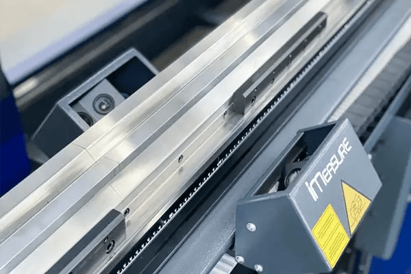 Press Brake for Complex Building: 5 Key Considerations 4 Angle-Measurement-System-of-press-brake