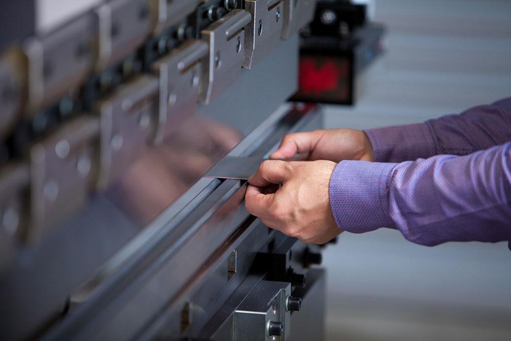 How To Ensure Press Brake Safety -Ultimate Guide 2 Ensure press brake safety