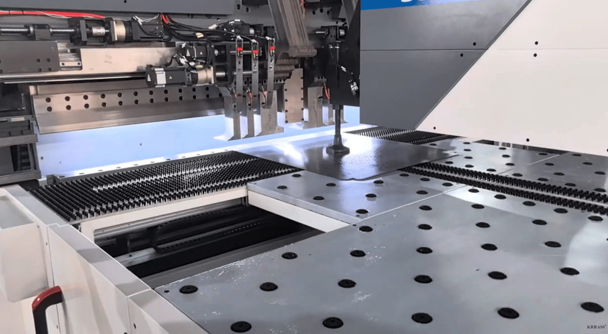 Automatic Panel Bending Machines Explained: 2024 Guide 2 Automatic panel bending machine Krrass