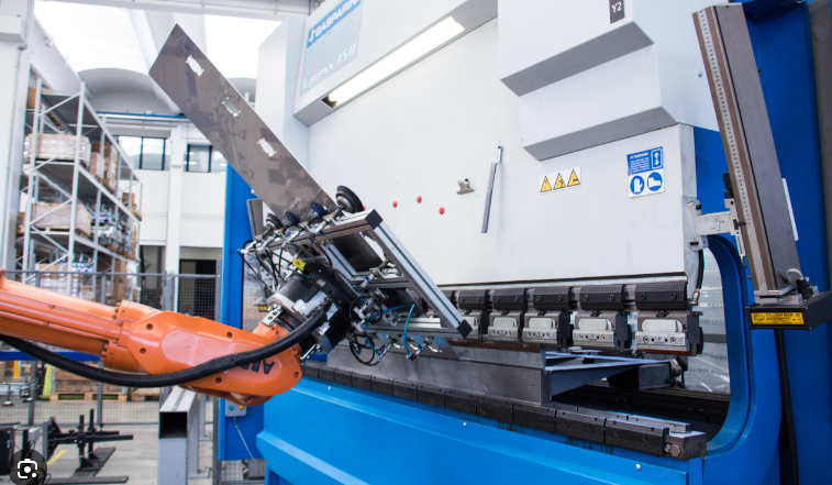 Stainless Steel Bending Machine for Metal Fabrication: Basic Guide 4 Stainless sheet bending machine